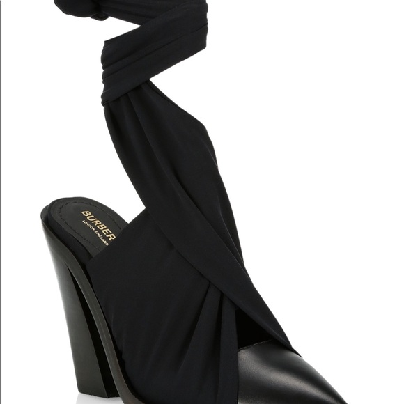 NWT Burberry Tillington Black Leather Ankle-Wrap-Tie Point-Toe Bootie Pump Mules - Picture 9 of 10